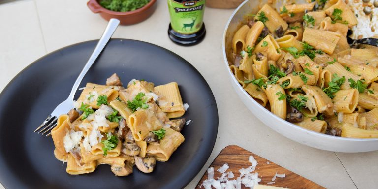 Tryffelpasta med skogschampinjoner och parmesan